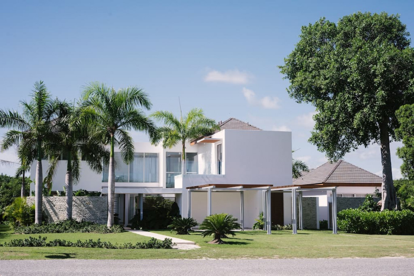 Golf Vacation Package - Luxury Private Villa + Spectacular Seaside Golf from $433 per day!