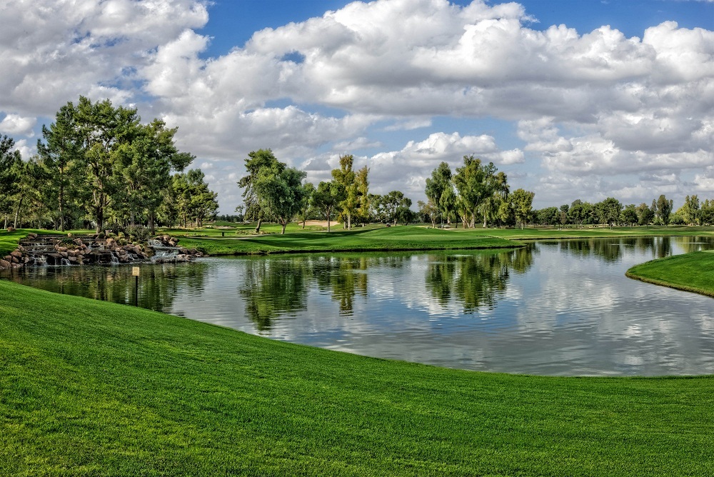 Arriba 108+ imagen camelback golf club - Abzlocal.mx