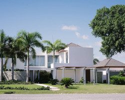 Golf Vacation Package - Luxury Private Villa + Spectacular Seaside Golf from $433 per day!