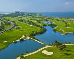 Golf Vacation Package - Iberostar Cancun Golf Course