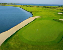 Golf Vacation Package - Stay in a 4 Bedroom Townhome in Glen Riddle...5th Night FREE!!